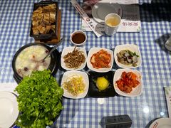 -益百岁牛尾汤(香山路店)