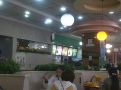 -六和餐饮(东城根店)