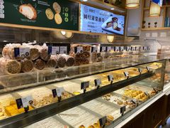 面包甜点陈列柜-吴酥生宫廷酥饼(韶山北路店)