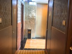 -香港华美达海景酒店