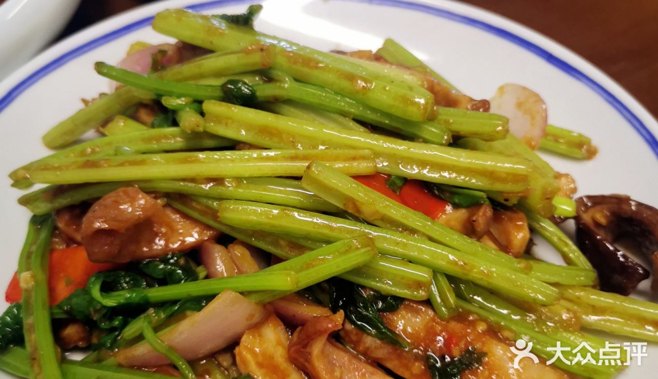 小店子藏着大味道，匠人厨房在陈记。