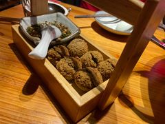 -野山舂·贵州现舂酸汤火锅(鸿通城店)