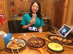 -老东镇啤酒屋海鲜加工·蒸汽海鲜·海鲜烧烤(台东店)