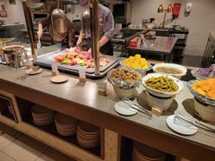 自助取餐区-广州希尔顿逸林酒店-OPEN開·全日制餐厅·海鲜·小火锅·自助餐(东风路店)