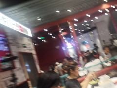 -肥汁米蘭香港米线(长宁来福士店)