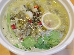 柠檬酸菜鱼-裕鼎鲜·新中菜(青山湖万达店)