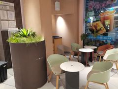 -奈雪的茶(华强北中航城店)