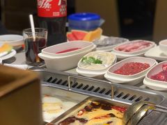 -海底捞火锅(金山百联店)
