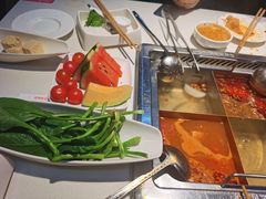 -海底捞火锅(威高广场店)