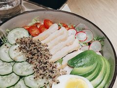 藜麦烟熏鸡肉沙拉-Maxpoint Kitchen 西餐咖啡(乐峰广场店)