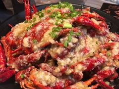 -巴厘龙虾·榜首油焖大虾(音乐学院·沿江酒馆店)
