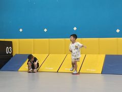 -玩胜青少儿体能(福田侨香中心)