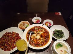 -俏江南(东方广场店)