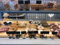 -研麦家面包(亚泰华府店)