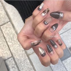 -摩睫+皮肤管理·科学美容中心