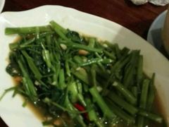 -Dang restaurant (patong phuket)