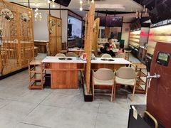 大堂-屋头串串(新街里店)