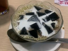 -佰搭果·广式茶餐厅(西华路店)
