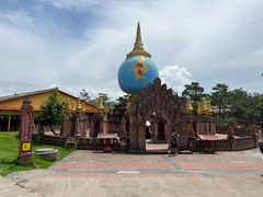 -一寨两国风景区
