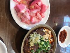 -谢老五跷脚牛肉·非遗传承店