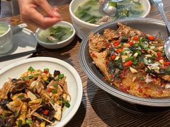 -佬湘楼·27年湘菜(天河都市广场店)