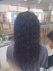 -镁连社·美联社
