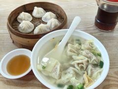 -珊珊小笼馆(仙霞路店)