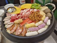 -豚妈妈汤饭·部队锅(南京东路店)