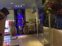 -好乐迪(张扬路八佰伴店)