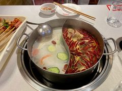 鸳鸯锅-大斌家串串火锅(德思勤店)