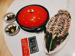 -新侗家食府(蟠桃宫店)