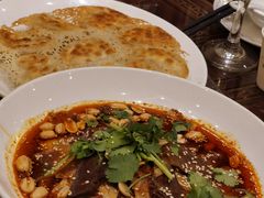 -万重锦·人文川菜馆(骡马市店)