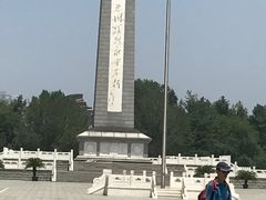 -华北军区烈士陵园