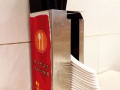 餐具摆设-华辉拉肠(广园店)