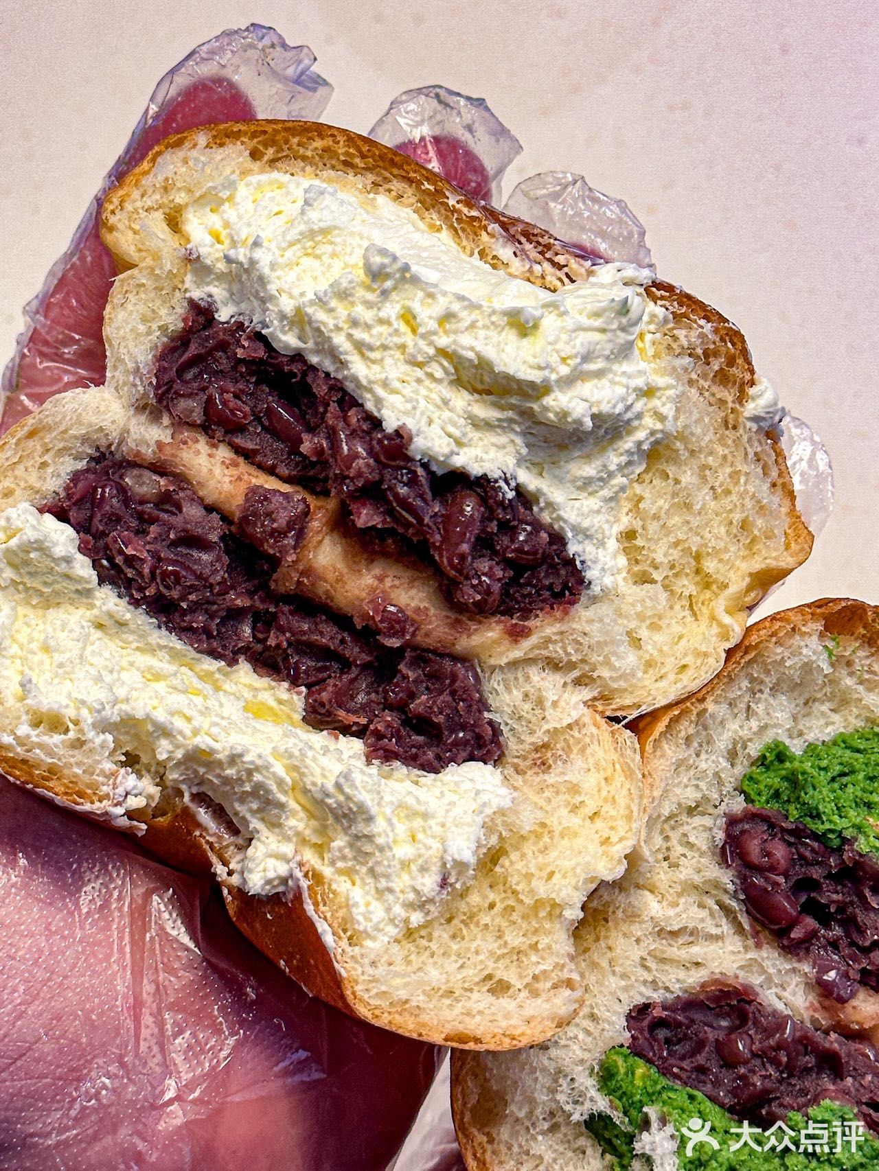 标题：新侨三宝乐面包店｜小时候的味道永不变~