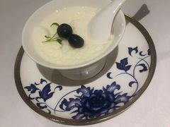 顺德双皮奶-Yan Ting 宴庭中餐厅(上海静安瑞吉酒店)