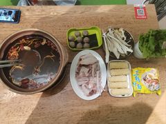 -菌小白火锅(时尚天河店)