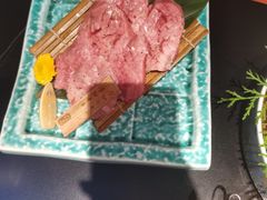 -山川小町·极番烧肉(新地假日广场店)
