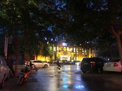 -哈啾嗨·新概念蒙餐(红星新城店)