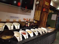 自助调料区-宽板凳老灶火锅(外馆斜街店)