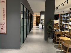 -魔方城市书房(中街益田店)
