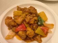 菠萝咕噜鸡球-上海金桥红枫万豪酒店-万豪中餐厅