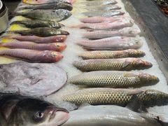 -健眺小海鲜(临海后山店)