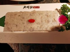 虾滑-老牌坊云南鱼豆花火锅(哈西万达店)