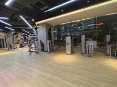 -威克健身游泳(万菱汇店)