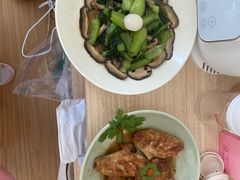 -葱妈母婴医护月嫂中心(浦东店)