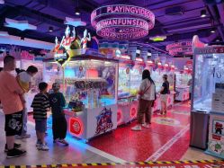-LuckyStar幸运星家庭娱乐中心(东莞国贸店)