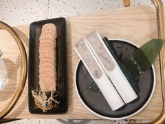 手打鲜虾滑-椰子营·椰子鸡火锅(万象里店)