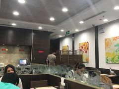 大堂-康师傅私房牛肉面(马泉营奥莱店)