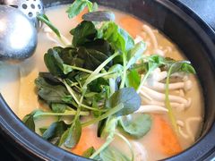 -大匠工房古船木艺术餐厅·猪肚鸡专门店(长白仙岛店)